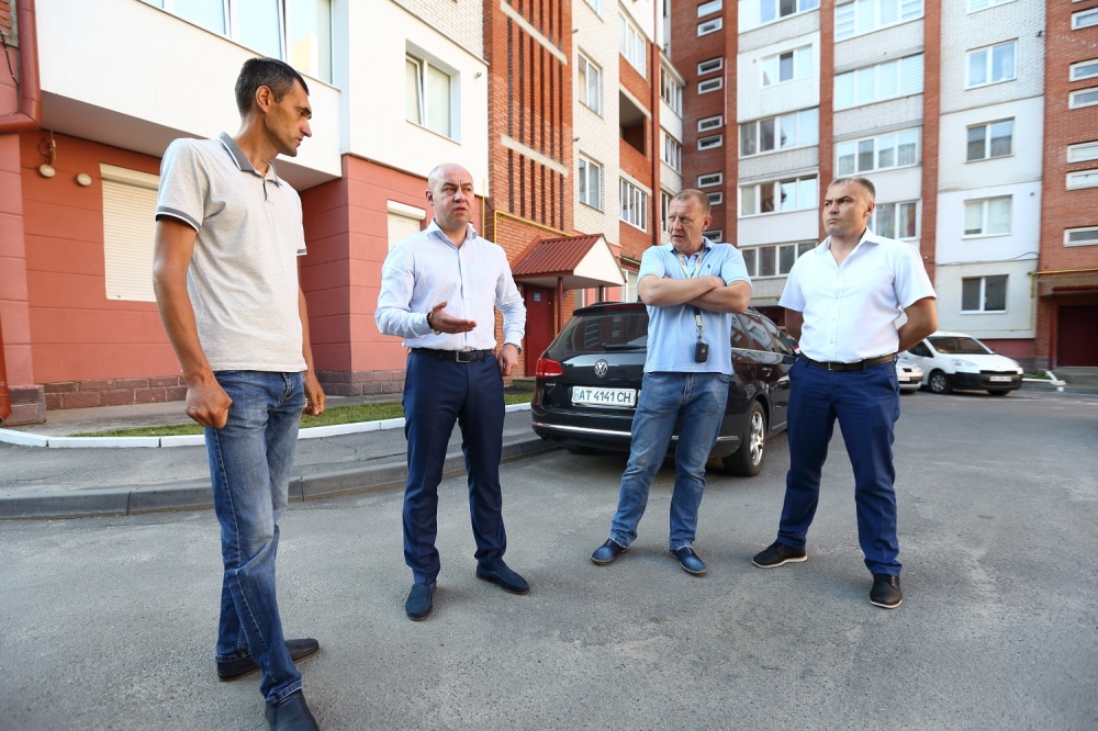 ремонт проїзду вул. Бр. Бойчуків, 5А- вул. Київська, 16