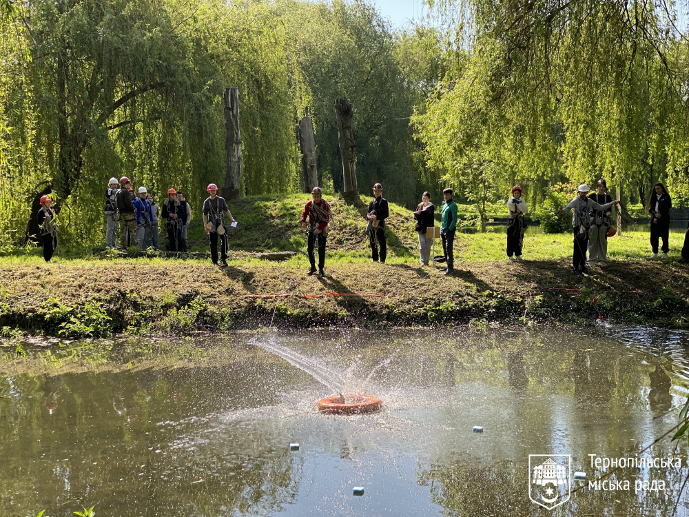 Кращими юними рятувальниками Тернополя стала команда Галицького фахового коледжу