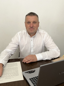 КОРНУТЯК Володимир Михайлович