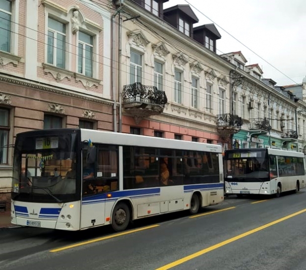 У Тернополі під час повітряної тривоги буде продовжуватися рух громадського транспорту