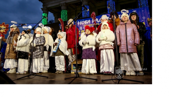Сергій Надал нагородив переможців міських конкурсів «Різдвяне диво» та «Феєрія новорічного міста»