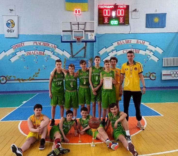 У І Всеукраїнському турнірі з баскетболу «Кубок Кам'янця-Подільського» перемогла команда з Тернополя
