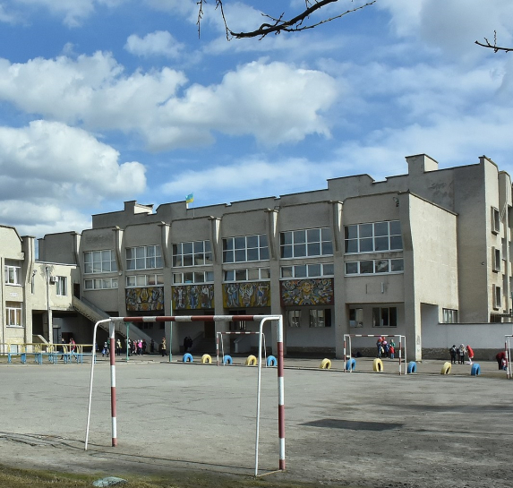 Виконком додатково спрямував кошти на ремонти у закладах освіти та медицини Тернополя
