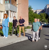 Сергій Надал оглянув відремонтований двір на вул. Галицькій, 58