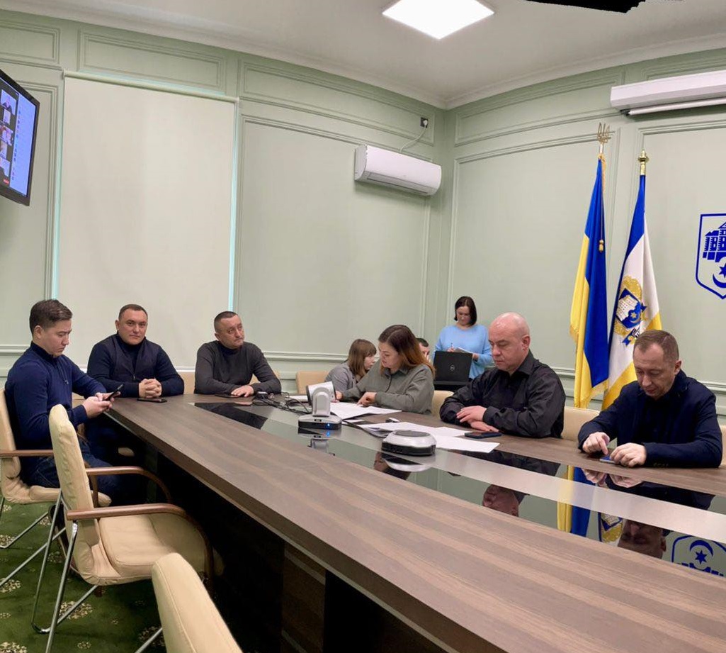 На сесії Тернопільської міської ради депутатами прийнято звернення до Уряду НАТО щодо підтримки прохання Президента України про закриття неба над Україною