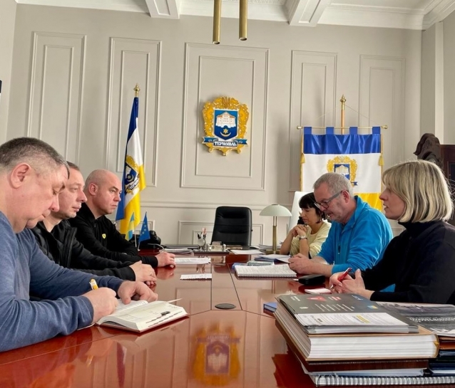 Міський голова Тернополя зустрівся з представниками міжнародних гуманітарних організацій з Ірландії і Німеччини