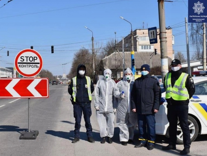 Комендантських вихідних у Тернополі не буде, проте правоохоронці посиленіше патрулюватимуть вулиці міста