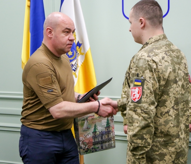 Міський голова Тернополя Сергій Надал нагородив військових правоохоронців Військової служби правопорядку