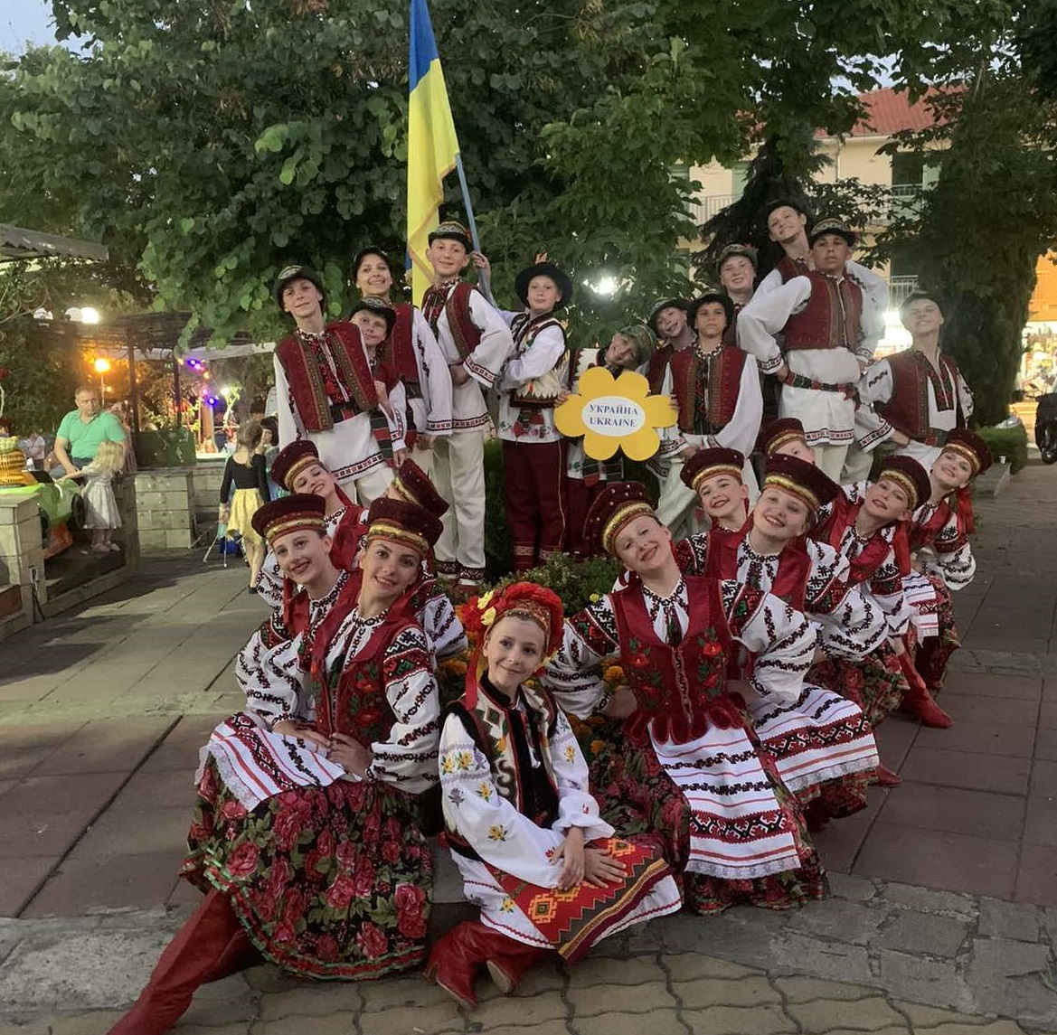 Зразковий аматорський ансамбль танцю «Сонечко» отримав Гран-прі на міжнародному фестивалі танцю в Болгарії
