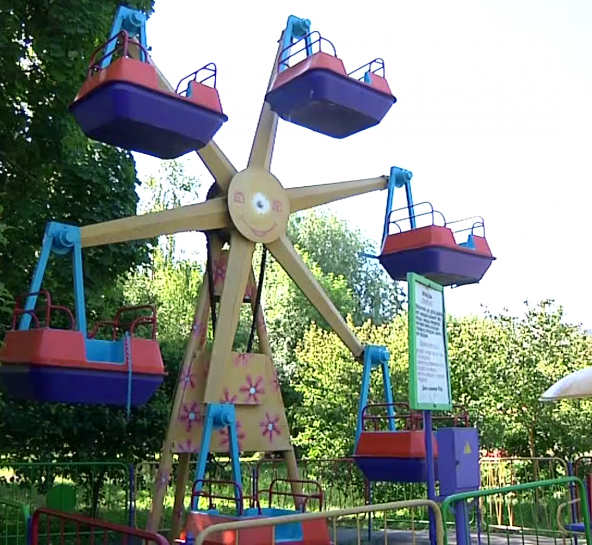 Запрошуємо жителів та гостей громади відвідати атракціони у тернопільських парках