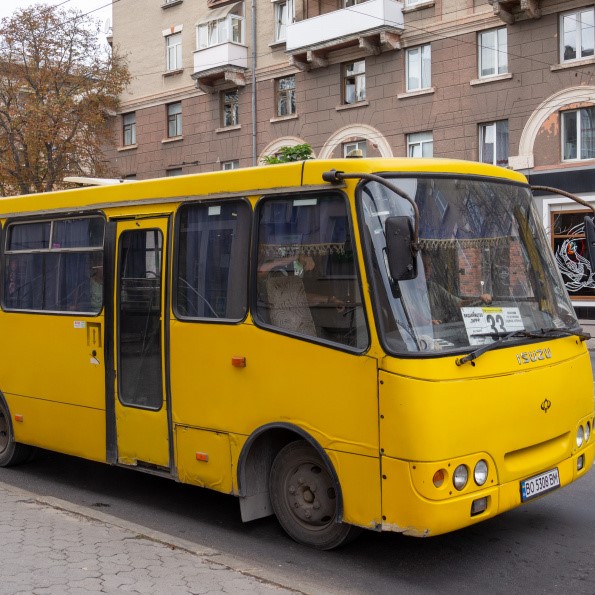 Відновлюється рух автобусного маршруту №33, що курсує до садівничих товариств