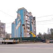 Грошову допомогу отримає ще один власник зруйнованої квартири на вулиці Василя Стуса, 8