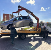 Посилений контроль за паркуванням у Тернополі: за березень–квітень евакуйовано понад 120 авто