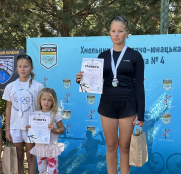 Веслувальники з Тернополя вибороли вісім медалей на чемпіонаті Хмельницької області з веслування