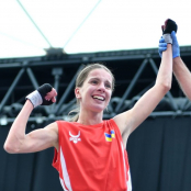 Руйнуючи стереотипи: історія 15-річної тернопільської боксерки Олександри Череватої (ВІДЕО)