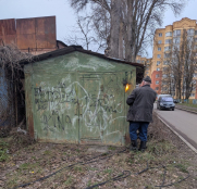 У Тернополі триває демонтаж самовільно встановлених тимчасових споруд і вивісок