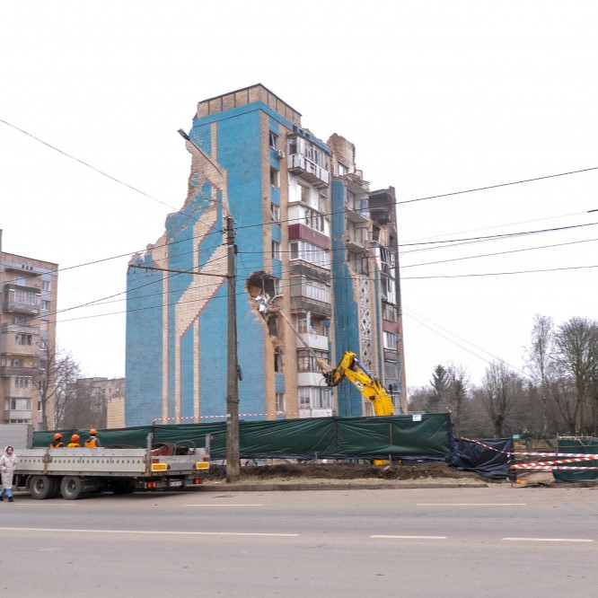 На сесії Тернопільської міської ради погодили продаж на аукціоні земельної ділянки на вул. Василя Стуса