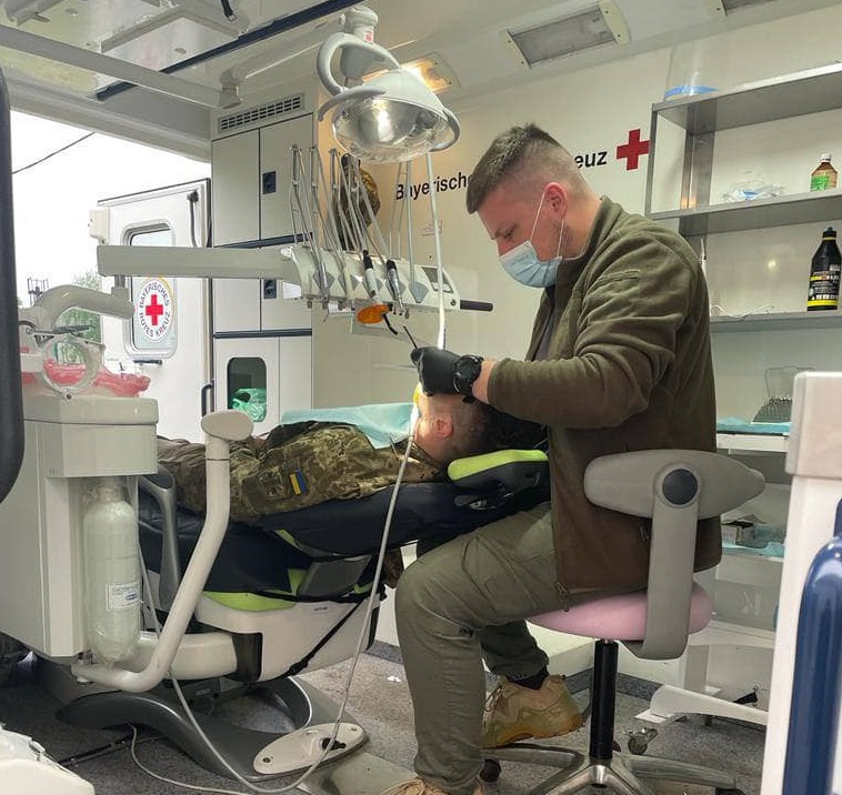 «Допомога армії від Тернополя» уже доставляє посилки на фронті