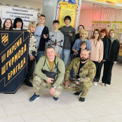 Тернопільська школа №16 придбала дрони для військових