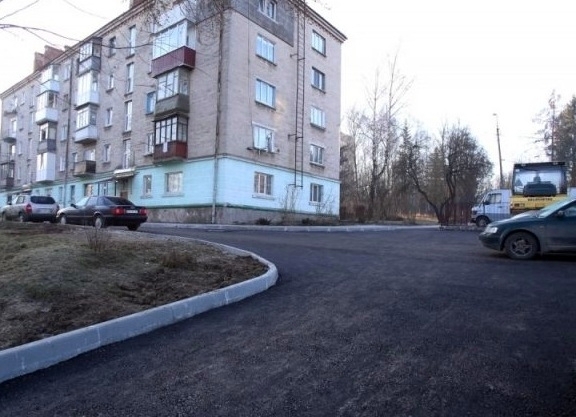 За якими адресами у Тернополі проводиться ремонт дворів та проїздів?