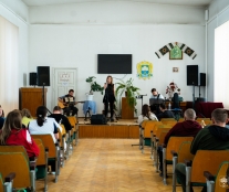 У Тернопільській міській комунальній лікарні швидкої допомоги провели благодійний концерт для бійців ЗСУ та медиків