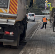 Від початку березня у Тернополі проведено благоустрій понад сотні прибудинкових територій