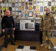 Сергій Надал передав три зарядні станції EcoFlow для бійців 35-ого окремого стрілецького батальйону