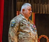 Міський голова Сергій Надал вручив Євгену Філю звання «Почесний громадянин Тернополя»