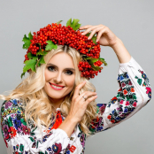 У Тернополі родини Героїв безкоштовно відвідали концерт Ірини Федишин