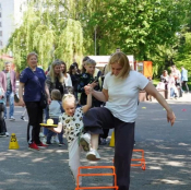 «Мама може»: у Тернополі відбулося родинне спортивне свято