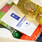 Сергій Надал вручив продуктові набори тернополянам, які потребують підтримки