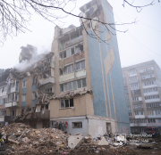 Тернопіль продовжує ліквідаційні та відновлювальні роботи після ракетного удару