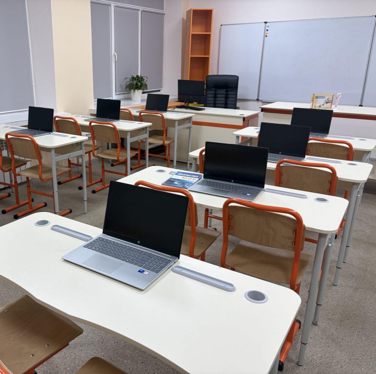 У Тернопільській школі №19 створили сучасний STEM-кластер