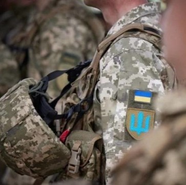 Допомога захисникам: ще 138 військових отримають кошти на спорядження