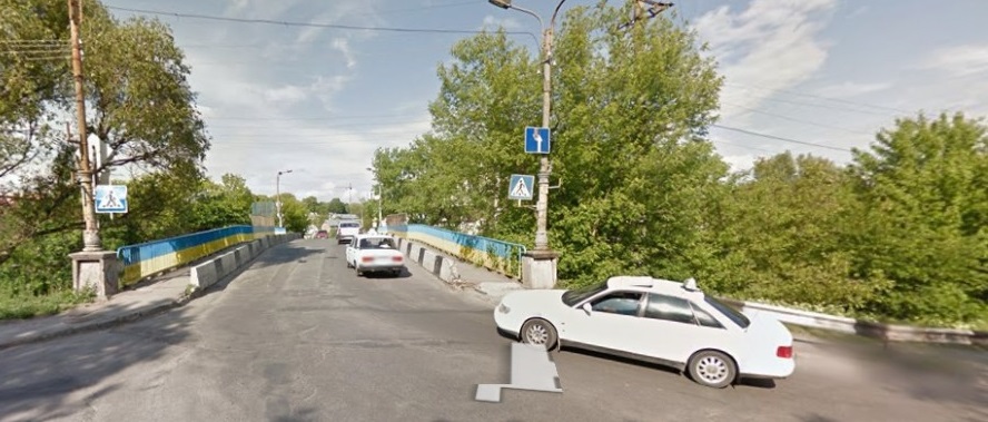 Увага!  З 18 до 23 квітня на «Горбатому мості» буде частково обмежений рух транспорту