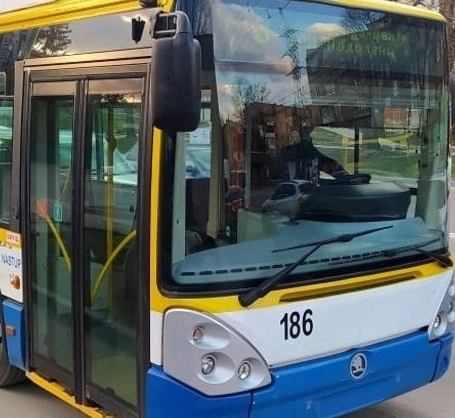 З 1 грудня громадський транспорт відновлює курсування через вул. Соломії Крушельницької