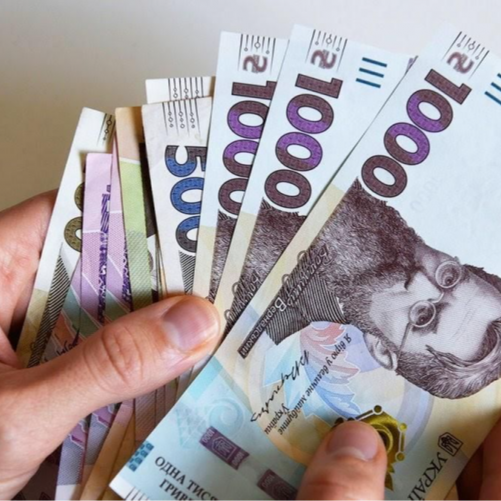 Ще 70 тернополян, чиї квартири частково постраждали від ракетної атаки, отримають по 10 000 грн грошової допомоги