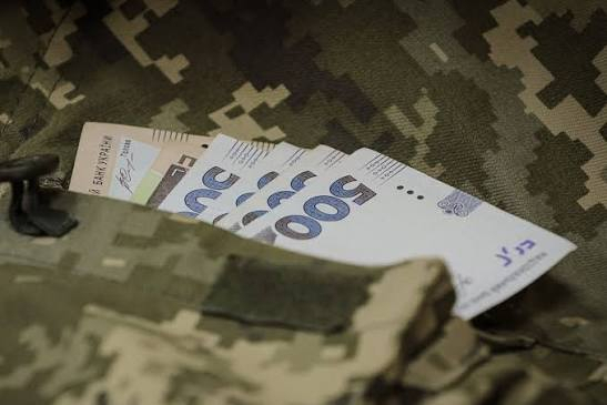 Ще 88 військових з Тернополя отримають по 10 000 грн допомоги на спорядження