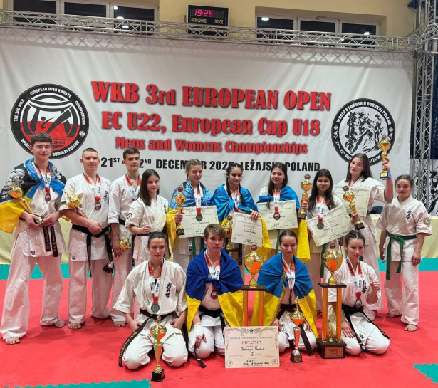Двоє тернополян стали призерами чемпіонату та Кубку Європи з кіокушин карате