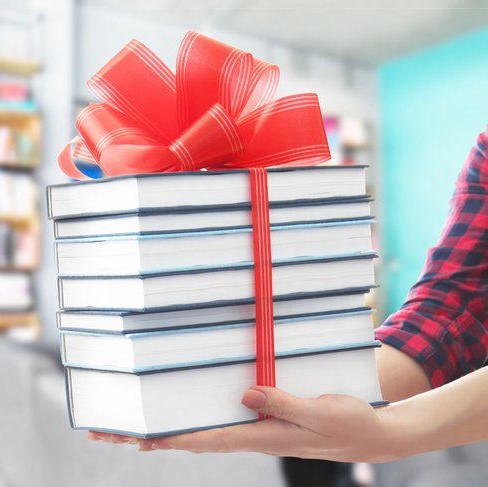 У тернопільській бібліотеці стартувала акція «Читай та даруй»