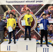 Тернополяни здобули 9 медалей на всеукраїнському турнірі з греко-римської боротьби