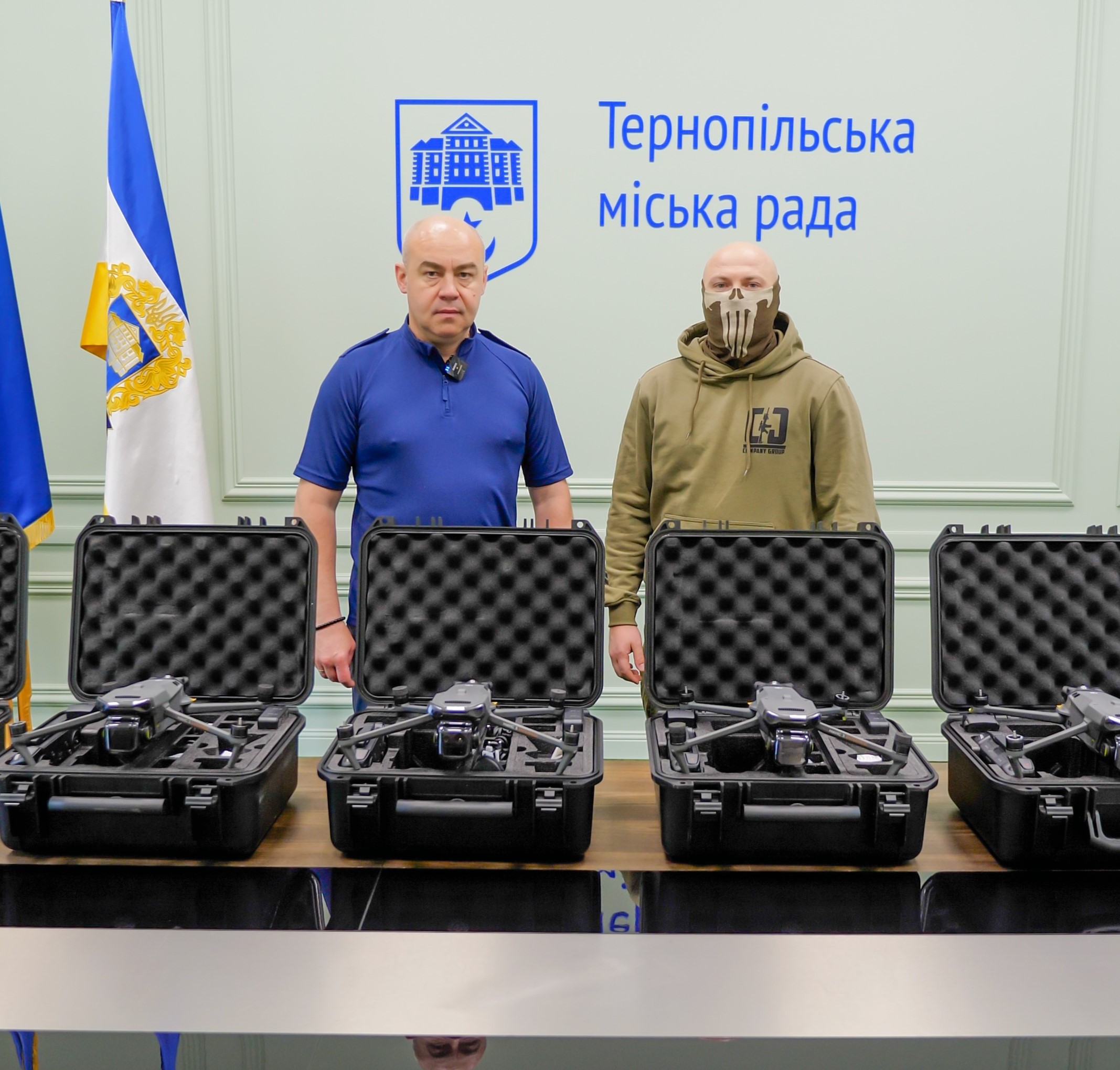Сергій Надал передав військовослужбовцям 24-ї бригади ім. короля Данила шість квадрокоптерів DJI Mavic