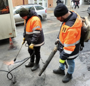 03 березня у центральній частині Тернополя продовжаться роботи з ліквідації глибоких вибоїн
