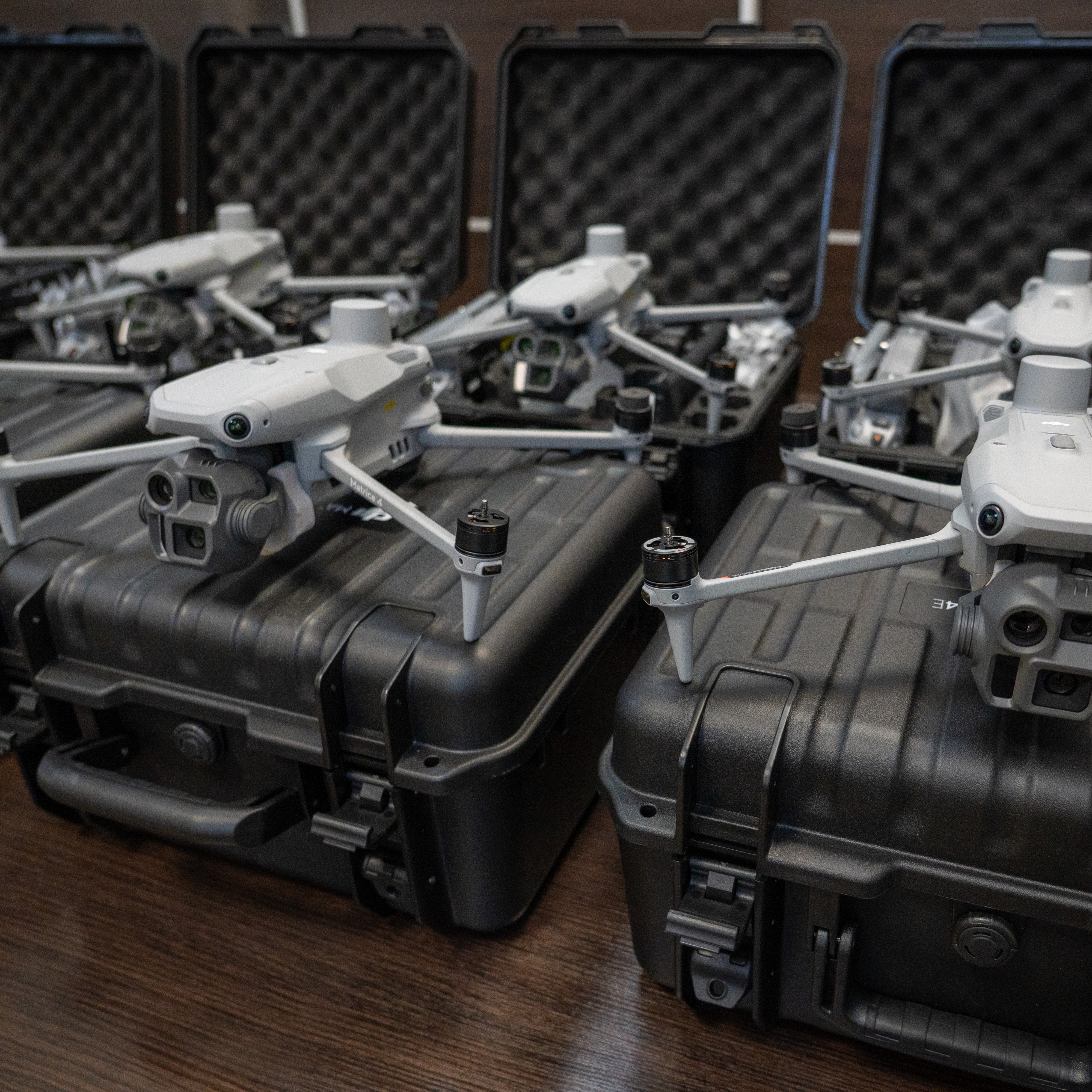 Десять дронів для захисників: Сергій Надал передав чергову допомогу військовим