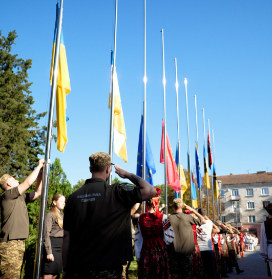 На Майдані Волі відбулись урочистості зі вшанування Захисників і Захисниць України в рамках 484-ї річниці Дня міста Тернополя