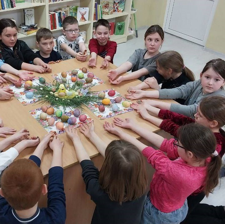 Бібліотеки Тернополя організували великодні майстер-класи