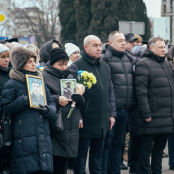 У Тернополі відбувся поминальний молебень за загиблими захисниками «Світло молитви в темряві війни»