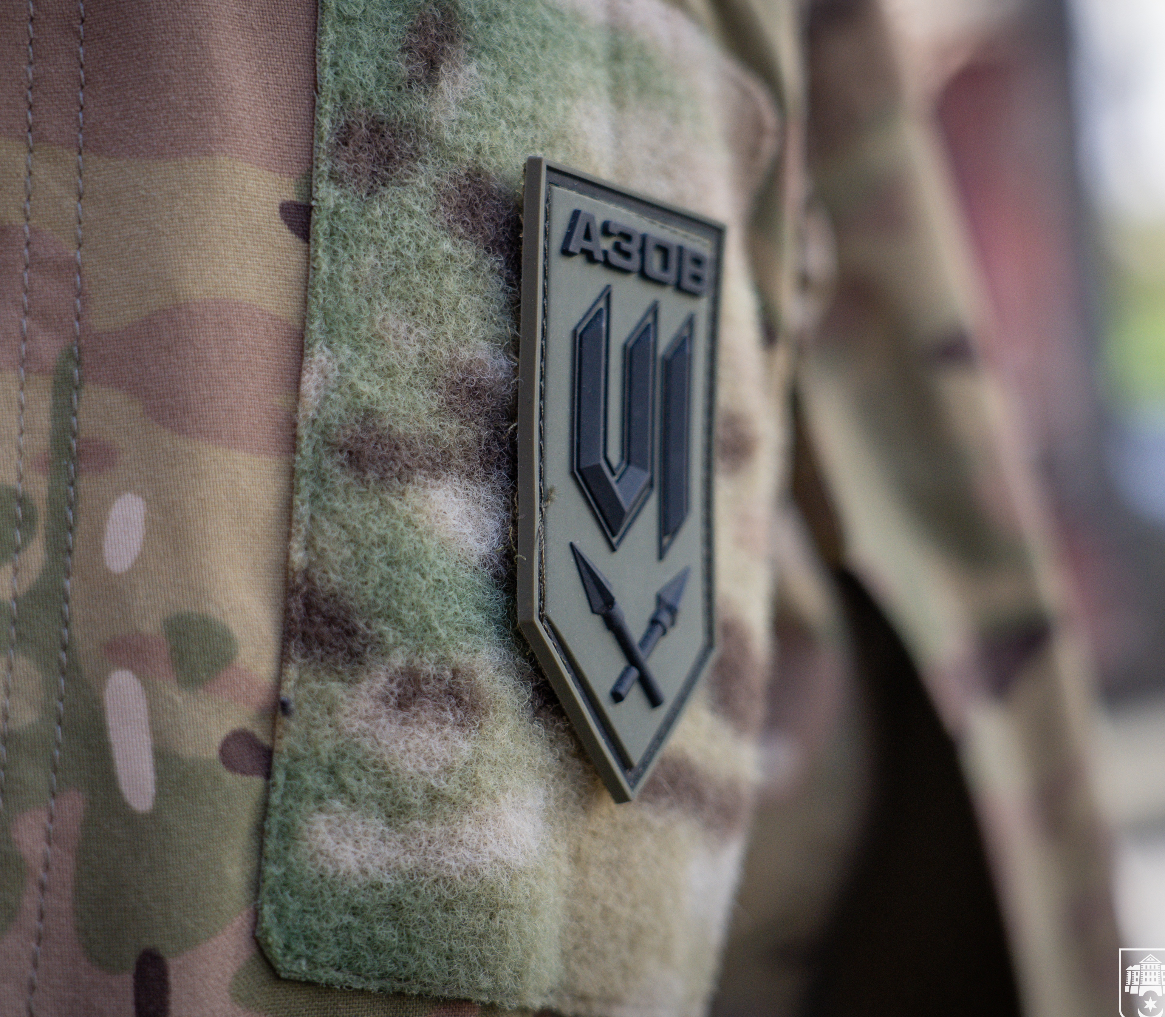 З Тернополя для бійців 12-ї БрСпП «Азов» передали роботизований комплекс «Мураха»