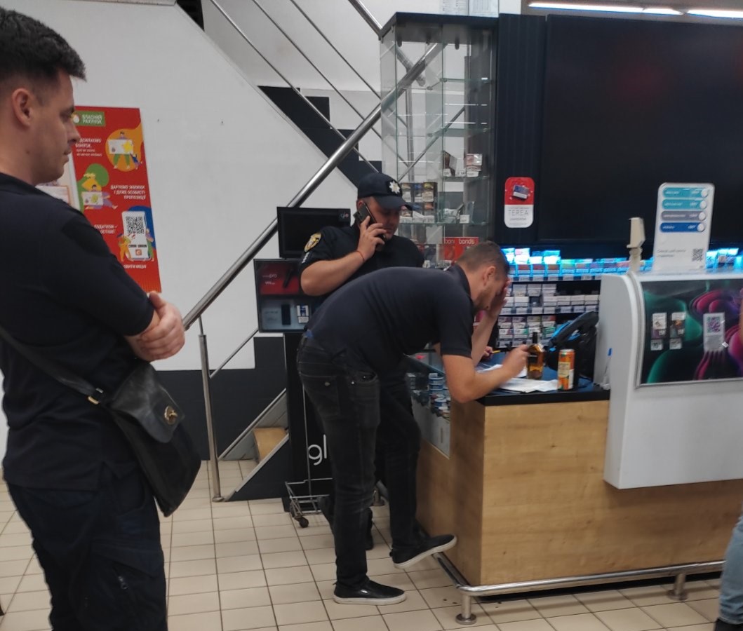 Муніципальні інспектори виявили факт продажу алкогольних напоїв у нічний час