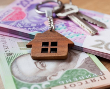 Власники квартир, які постраждали від ракетної атаки, отримають по 15 000 грн від міської ради для оренди житла